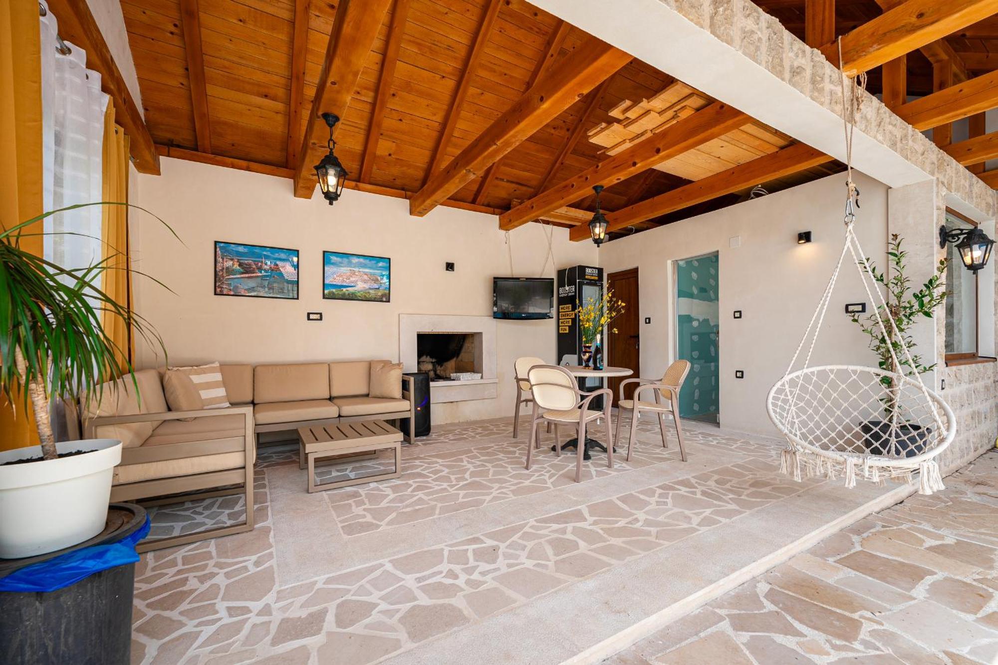 Sunset & Sunrise Villas In Stanisici-Two Villas With Common Pool 布德瓦 外观 照片